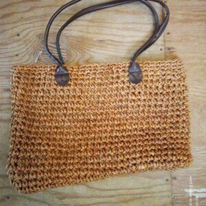 Woven Shoulder bag